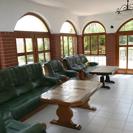 Gasthuis Villa Teleki Teleki