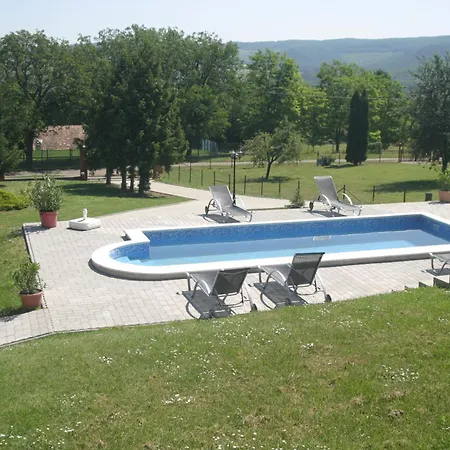 Gasthuis Villa Teleki Teleki