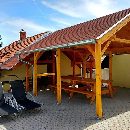 Villa Teleki 3* Teleki