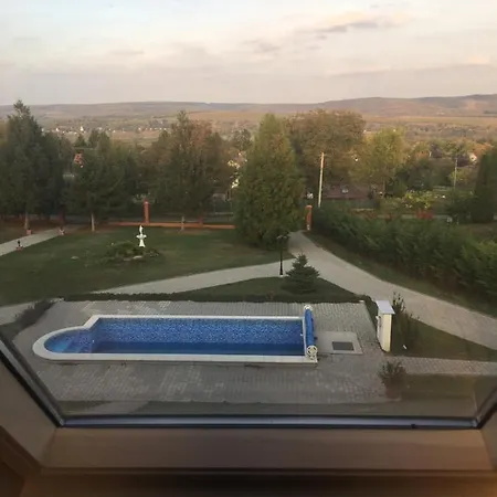 Villa Teleki Gasthuis Teleki