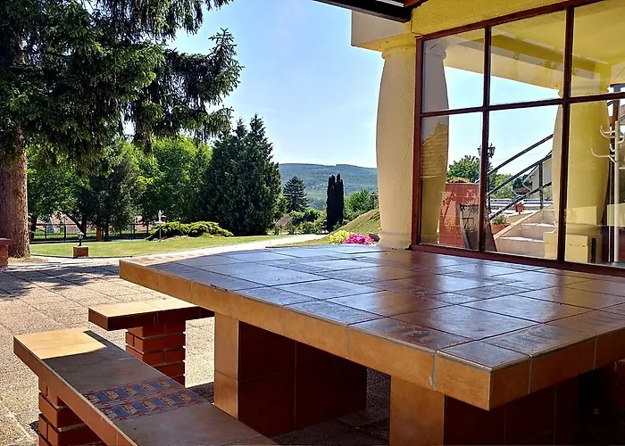 בית הארחה Villa Teleki