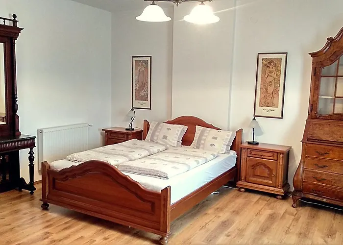 Villa Teleki בית הארחה Teleki